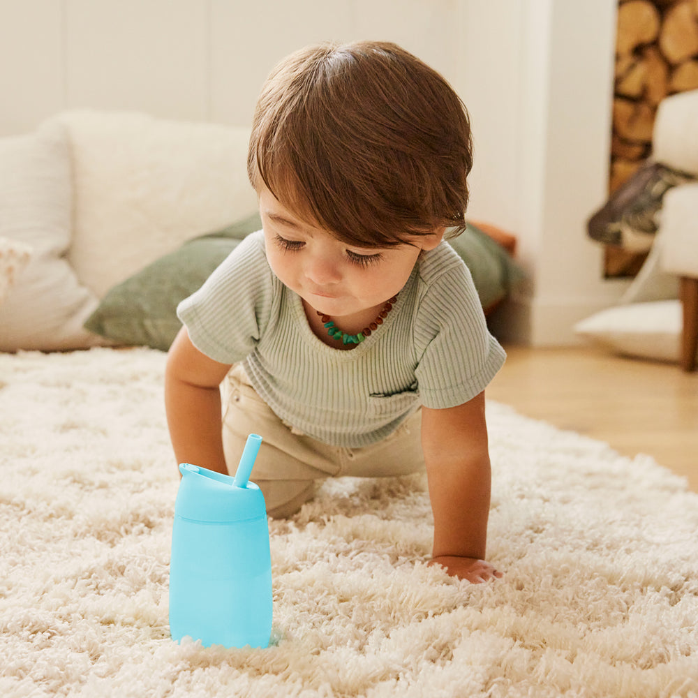 Munchkin simple clean straw cup