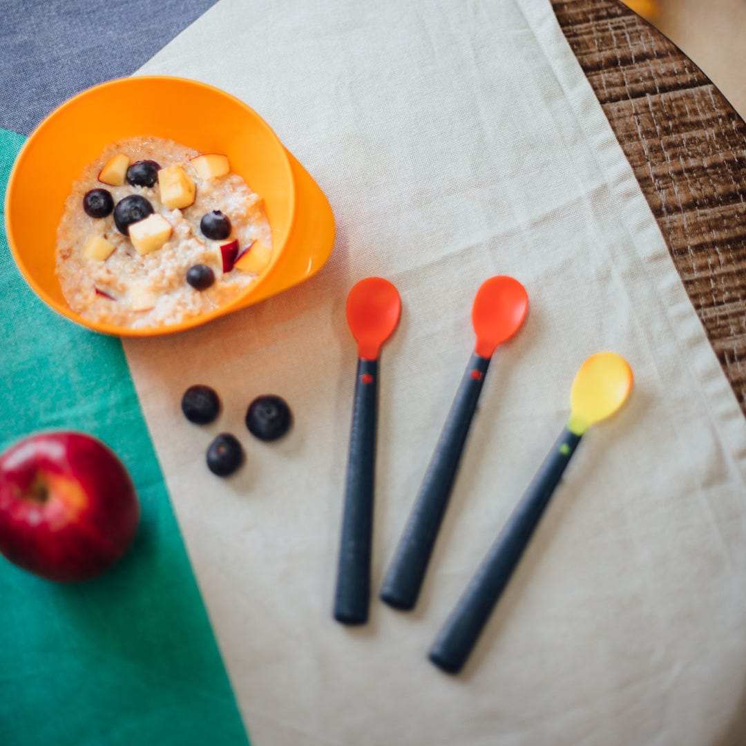 Tomme tippee heat sense soft weaning spoon