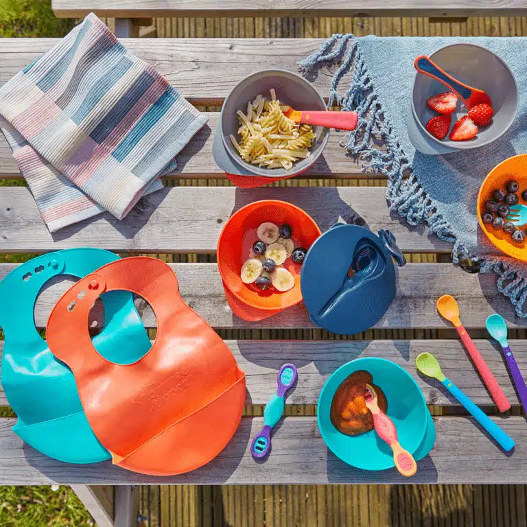 Tommee tippee roll n' go bib