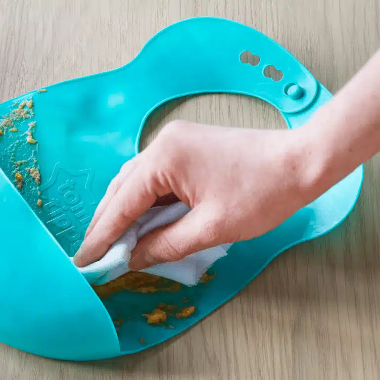 Tommee tippee roll n' go bib