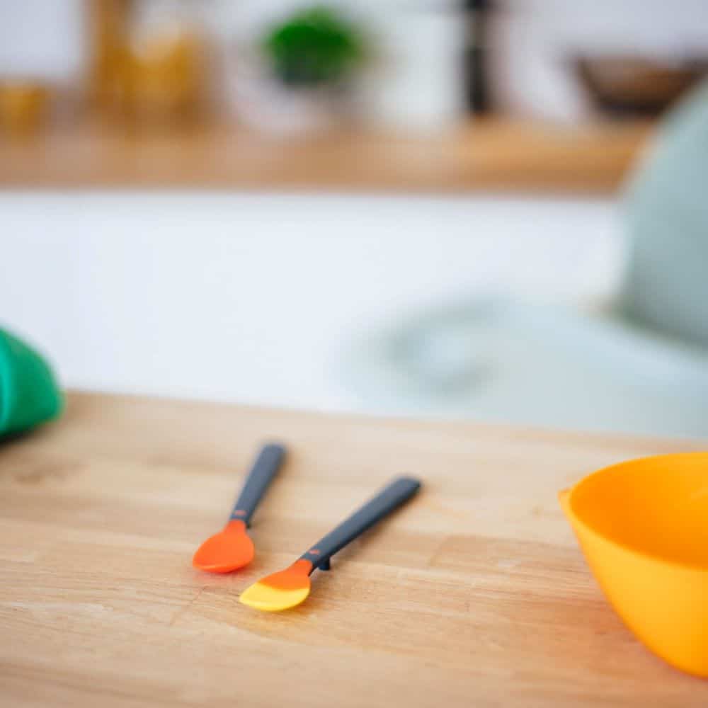 Tomme tippee heat sense soft weaning spoon