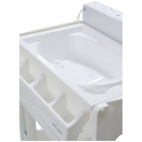 Baby things bath & changing unit